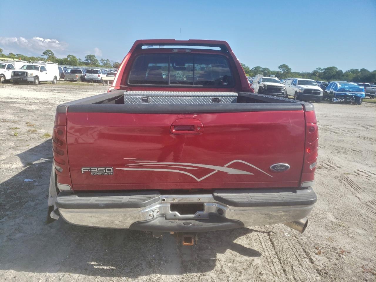 2002 Ford F350 Super Duty VIN: 1FTWW33F42EB62326 Lot: 93606755