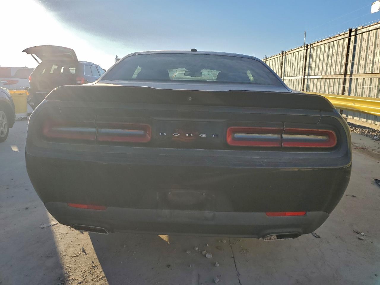 2018 Dodge Challenger Sxt VIN: 2C3CDZAG3JH245281 Lot: 94550895