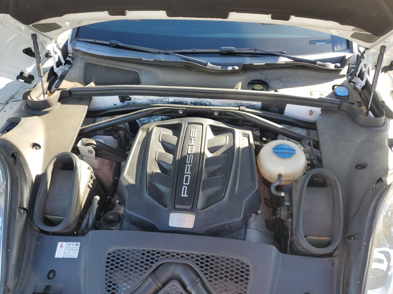 2016 Porsche Macan S VIN: WP1AB2A54GLB58434 Lot: 91848615