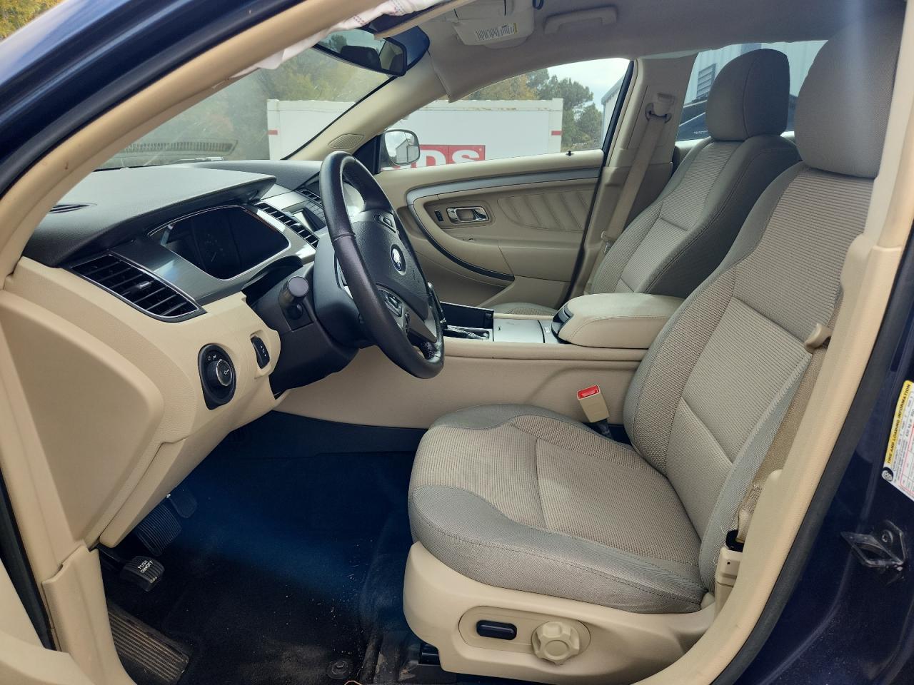 2016 Ford Taurus Sel VIN: 1FAHP2E88GG137686 Lot: 92021455