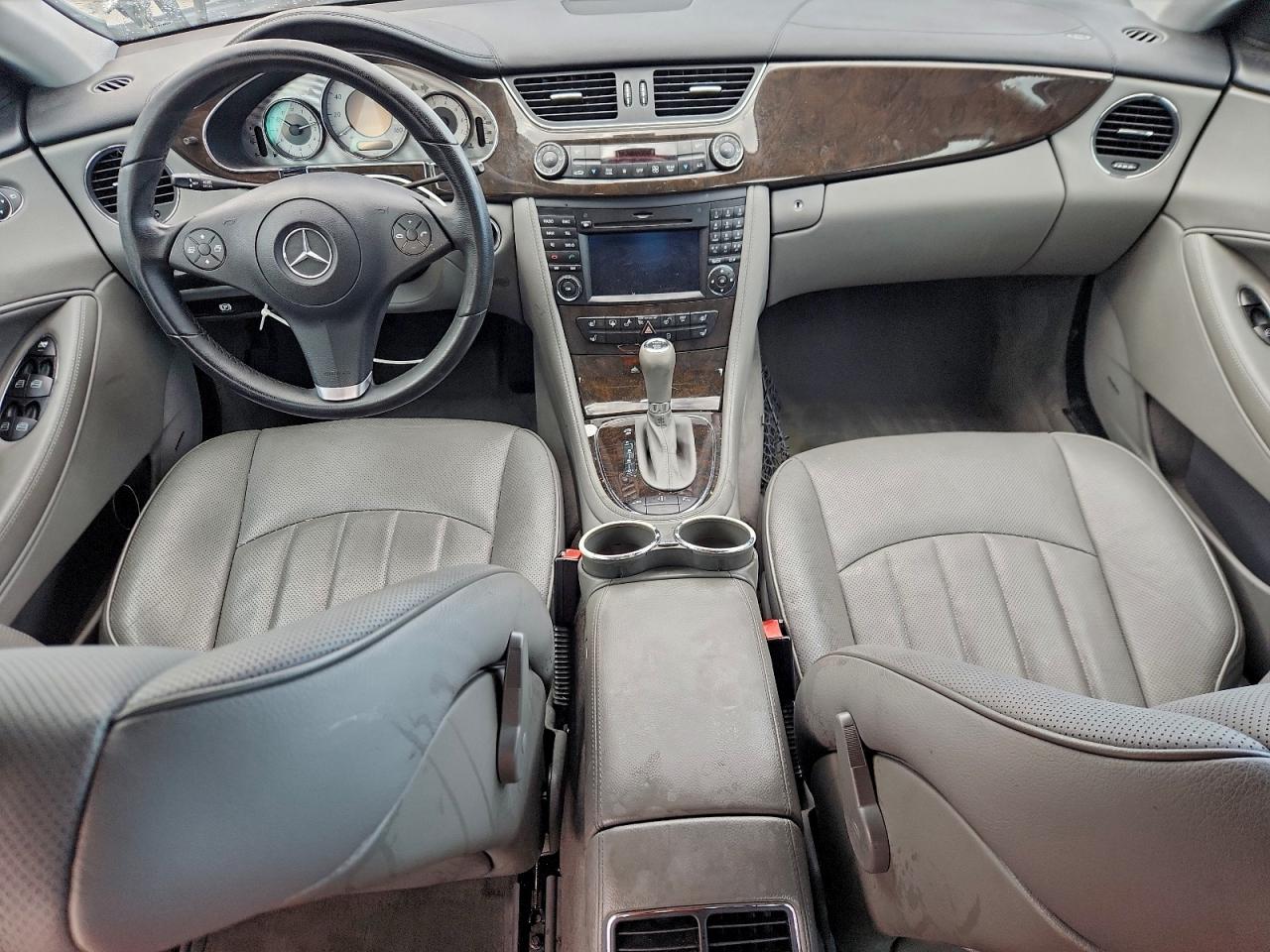 2009 Mercedes-Benz Cls 550 VIN: WDDDJ72X29A151887 Lot: 93690105