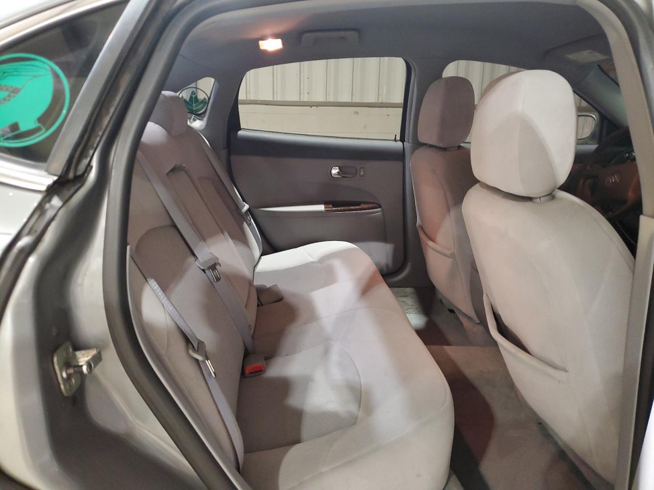 2007 Buick Lacrosse Cx VIN: 2G4WC582071120427 Lot: 93529215