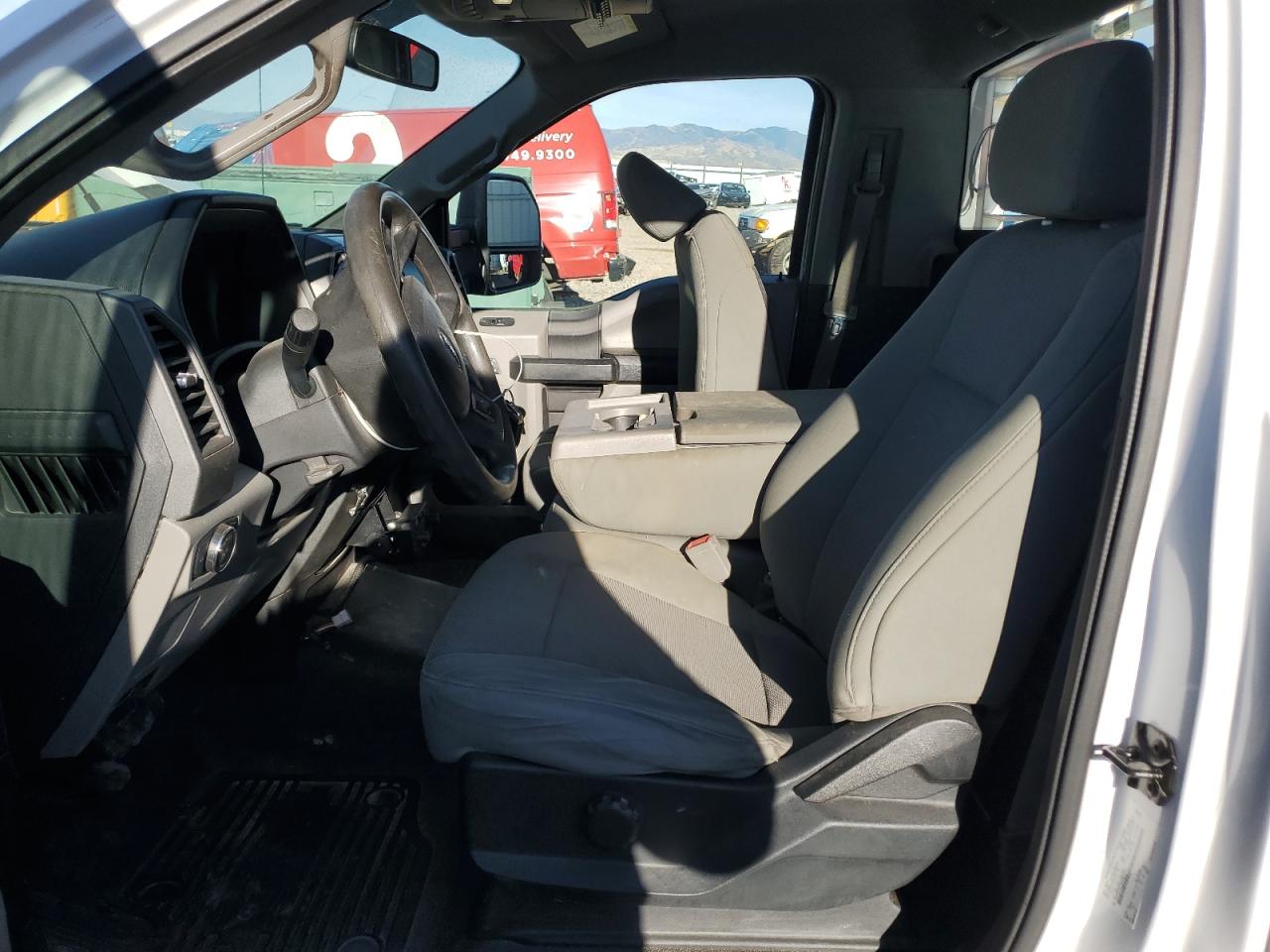 2019 Ford F350 Super Duty VIN: 1FDRF3HT1KDA00988 Lot: 90683335