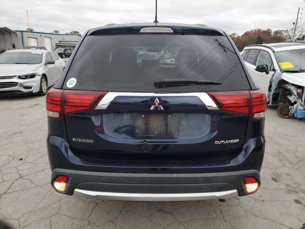 2016 Mitsubishi Outlander Se VIN: JA4AZ3A39GZ017576 Lot: 92127535