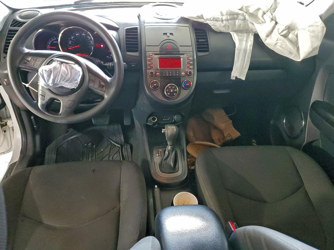 2011 Kia Soul + VIN: KNDJT2A23B7330121 Lot: 94104765