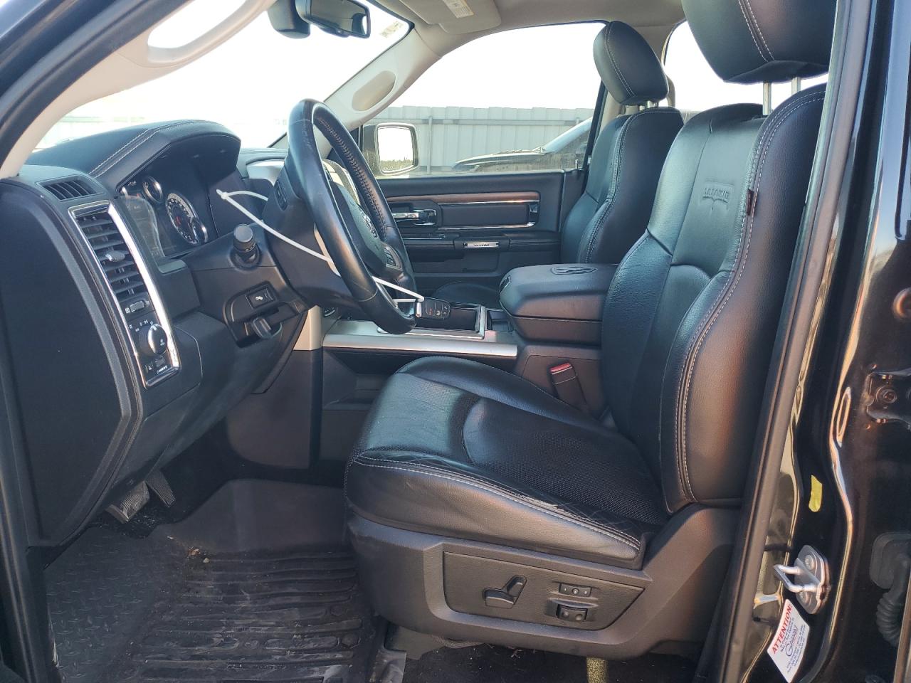 2015 Ram 1500 Laramie VIN: 1C6RR7VTXFS666098 Lot: 92449205