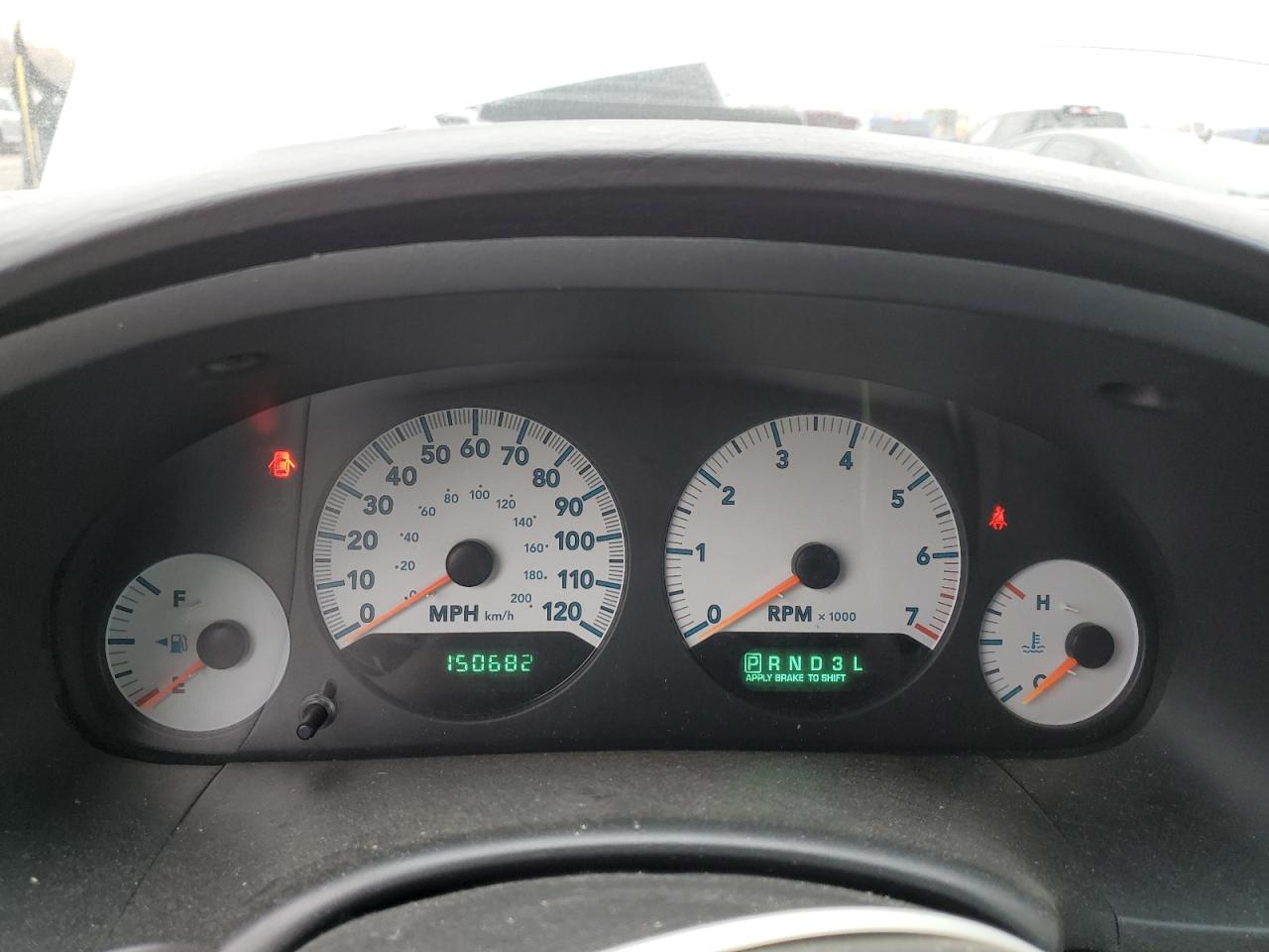 2005 Dodge Caravan Sxt VIN: 1D4GP45R15B228161 Lot: 93398705