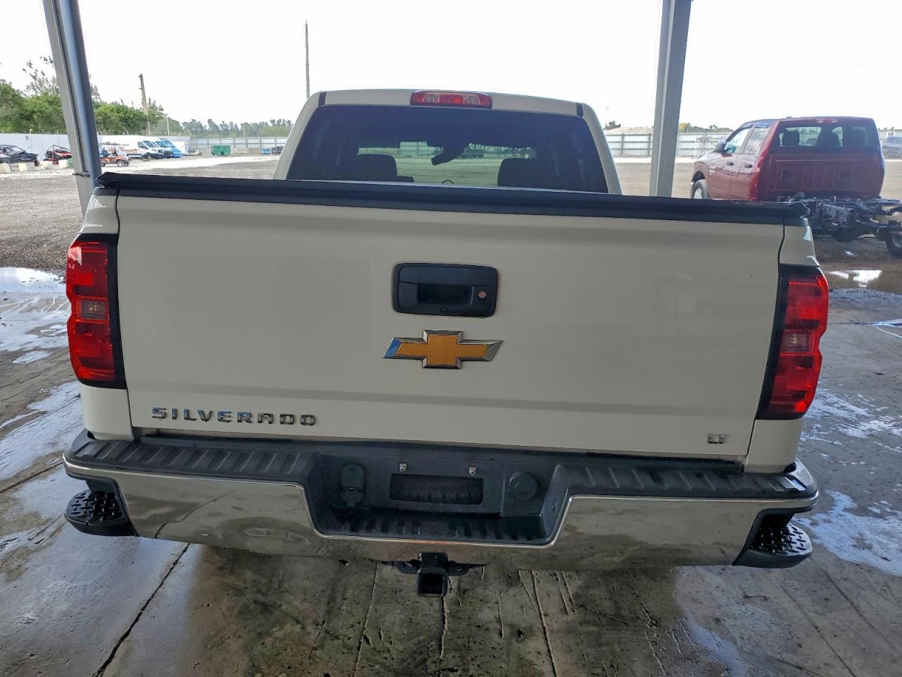 2015 Chevrolet Silverado C1500 Lt VIN: 3GCPCREC2FG510657 Lot: 94325505