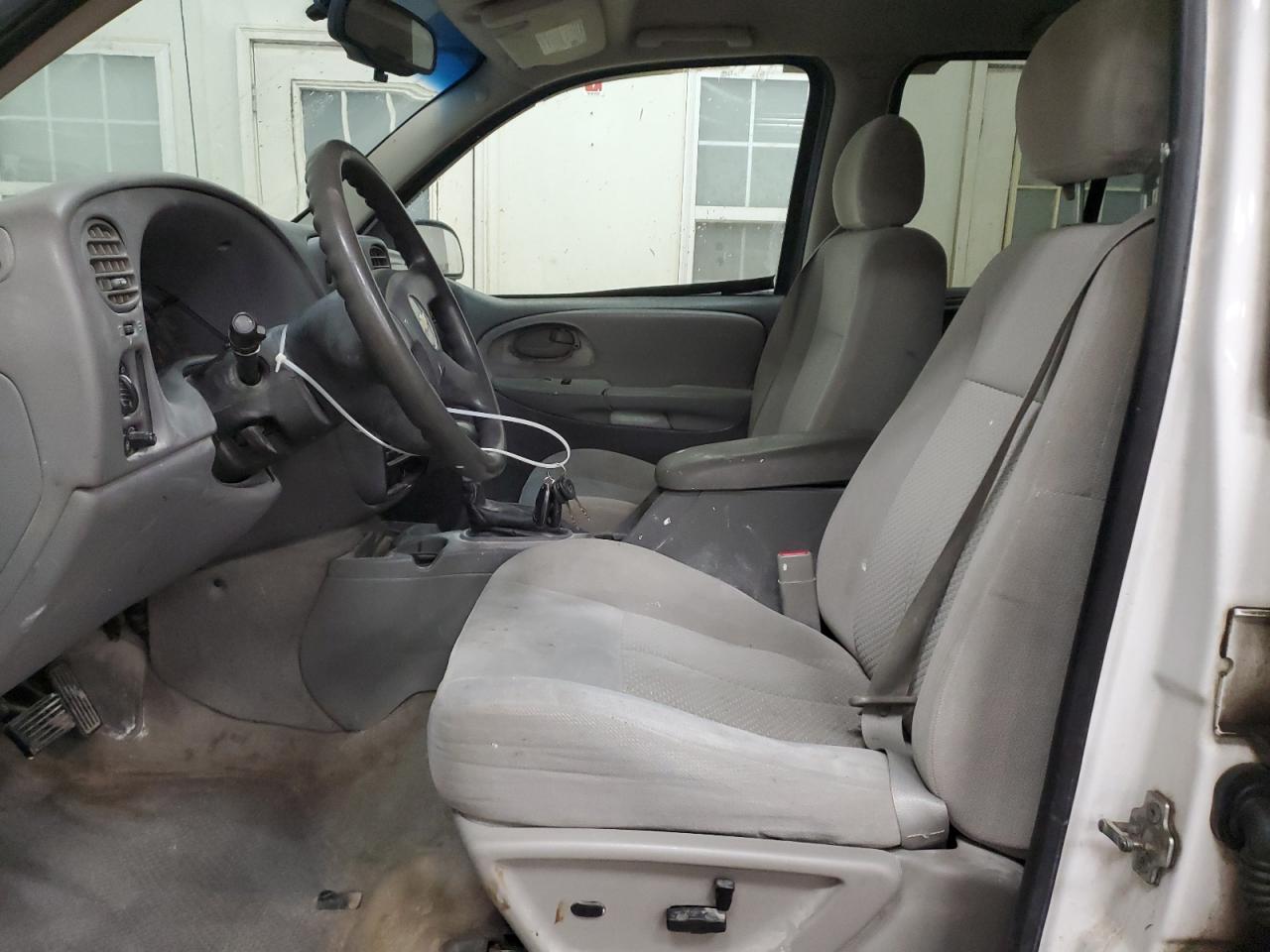 2008 Chevrolet Trailblazer Ls VIN: 1GNDT13S882218643 Lot: 93215935