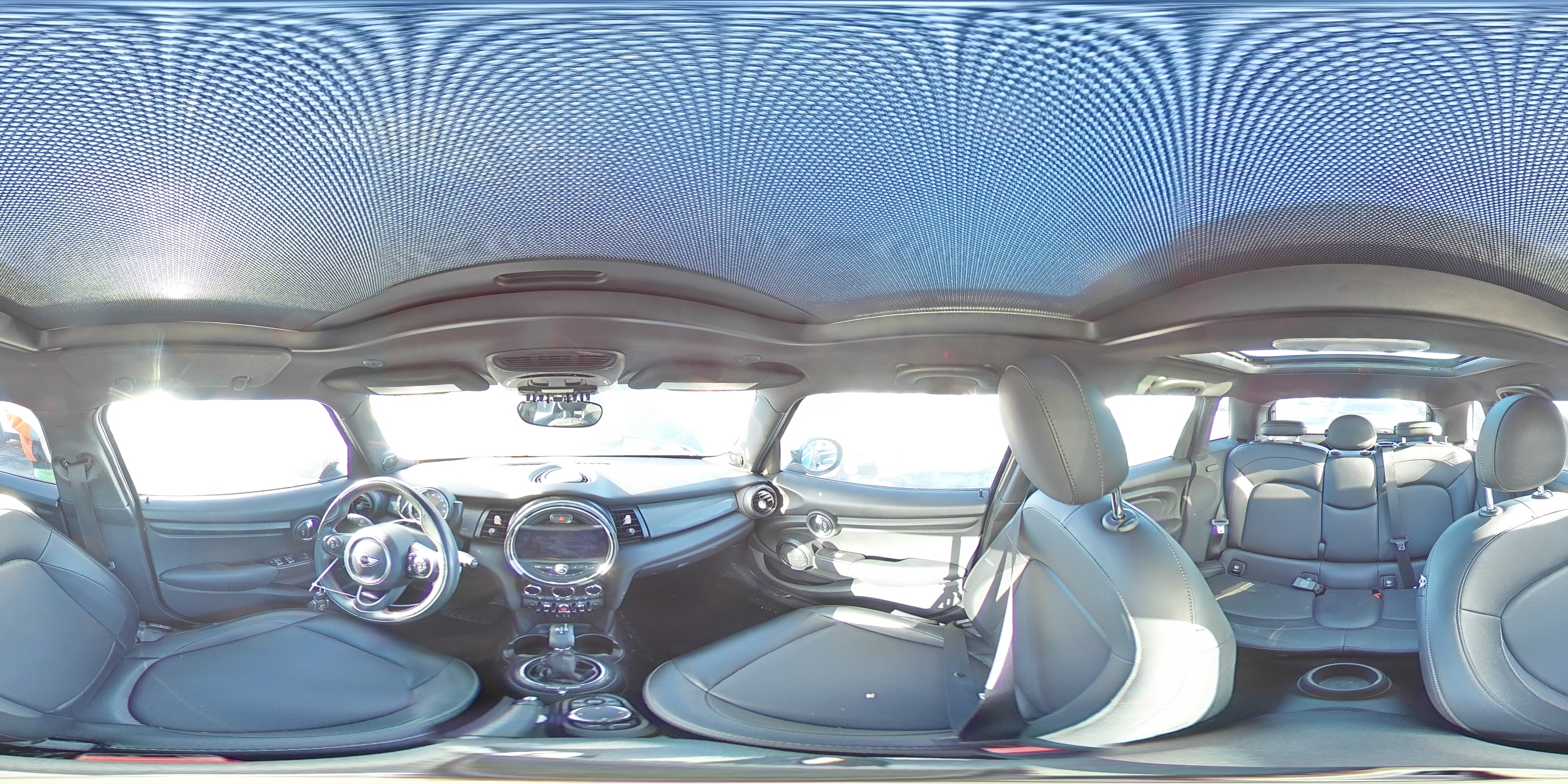 2015 Mini Cooper VIN: WMWXS5C50FT827028 Lot: 92996345