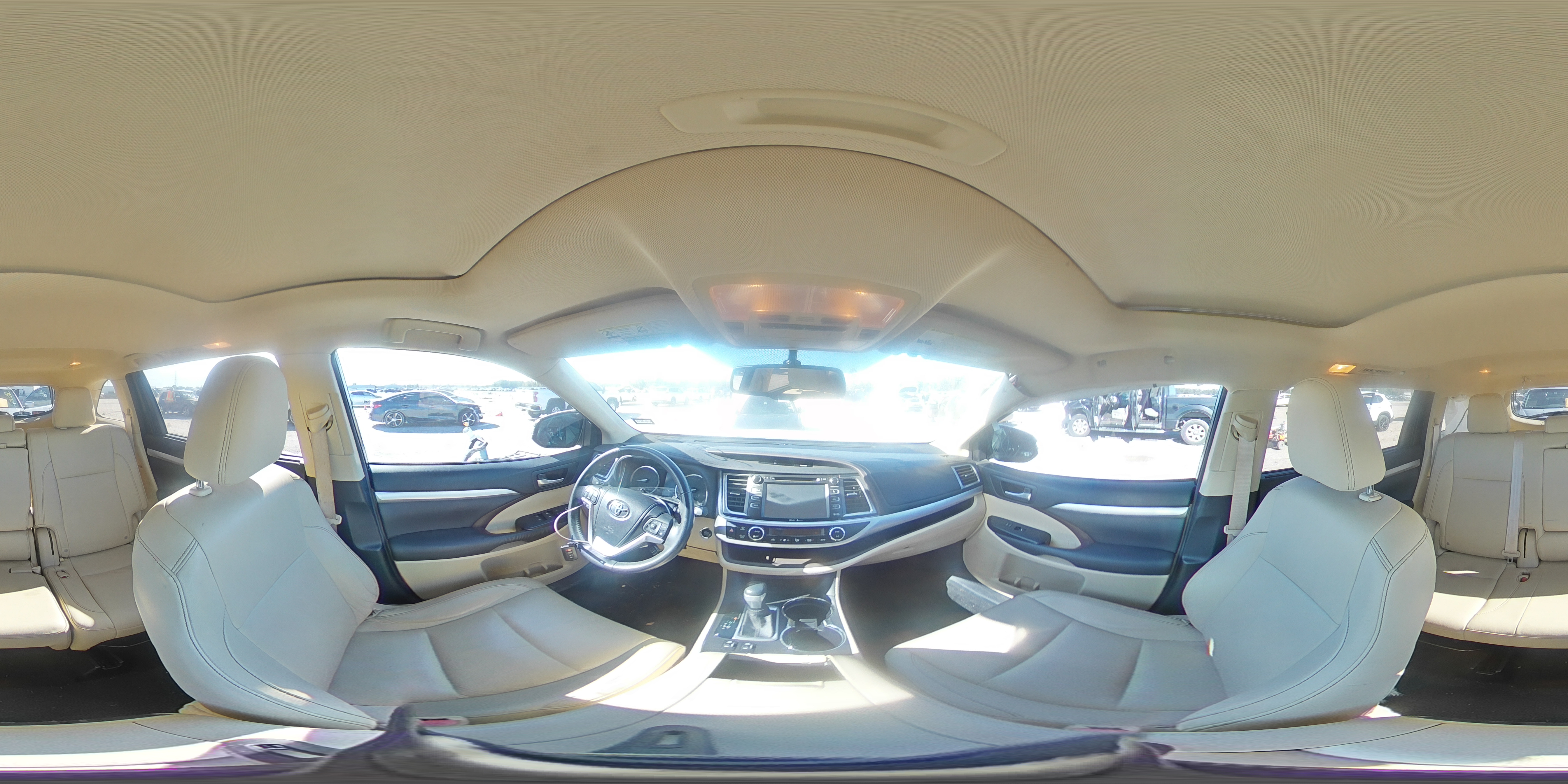 2015 Toyota Highlander Xle VIN: 5TDKKRFH1FS044499 Lot: 94389575