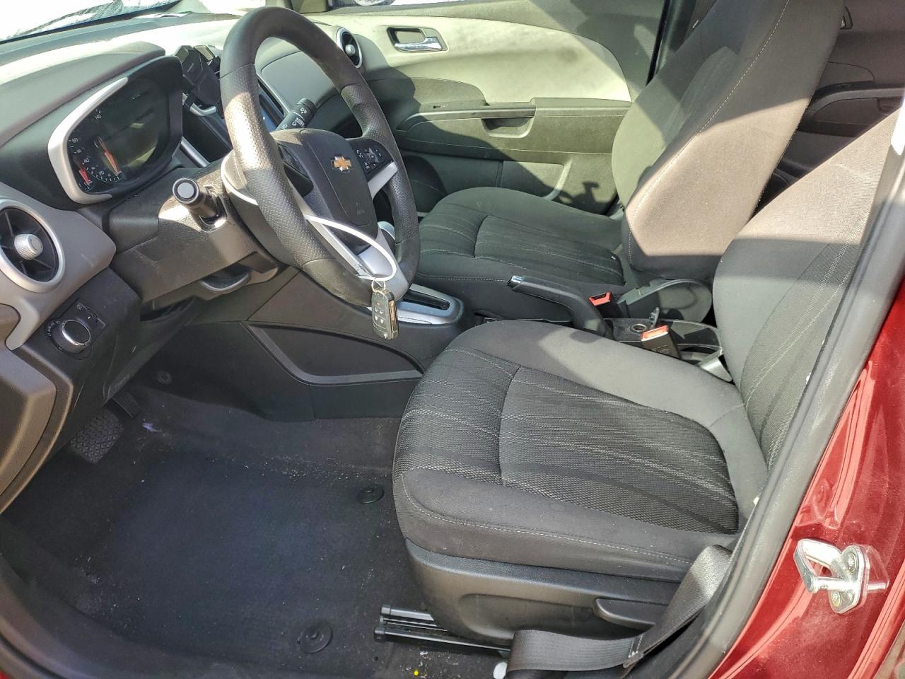 2018 Chevrolet Sonic Lt VIN: 1G1JD5SH7J4120678 Lot: 93221365