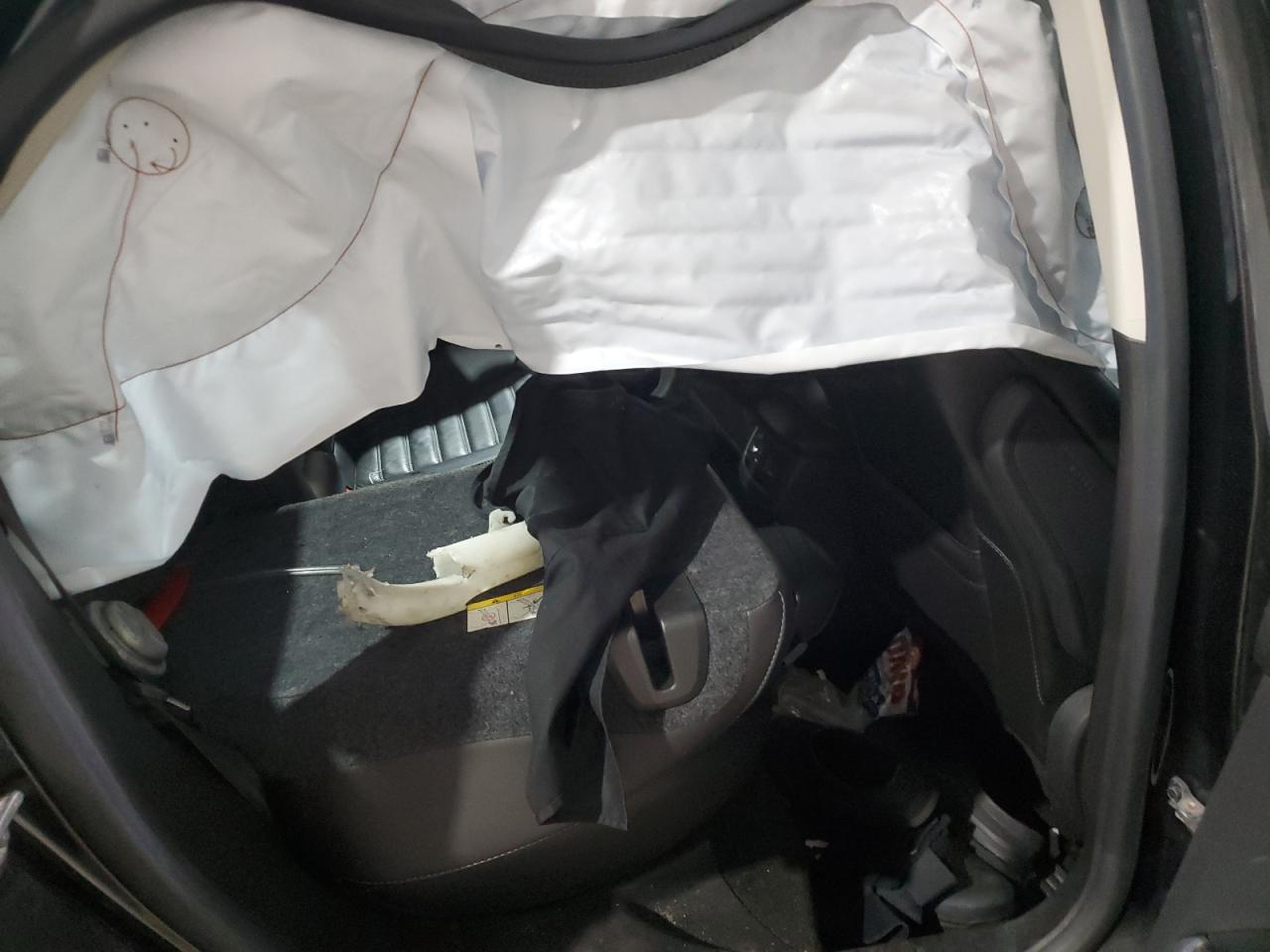 2015 Ford Fusion Se VIN: 3FA6P0HD3FR272375 Lot: 90980415