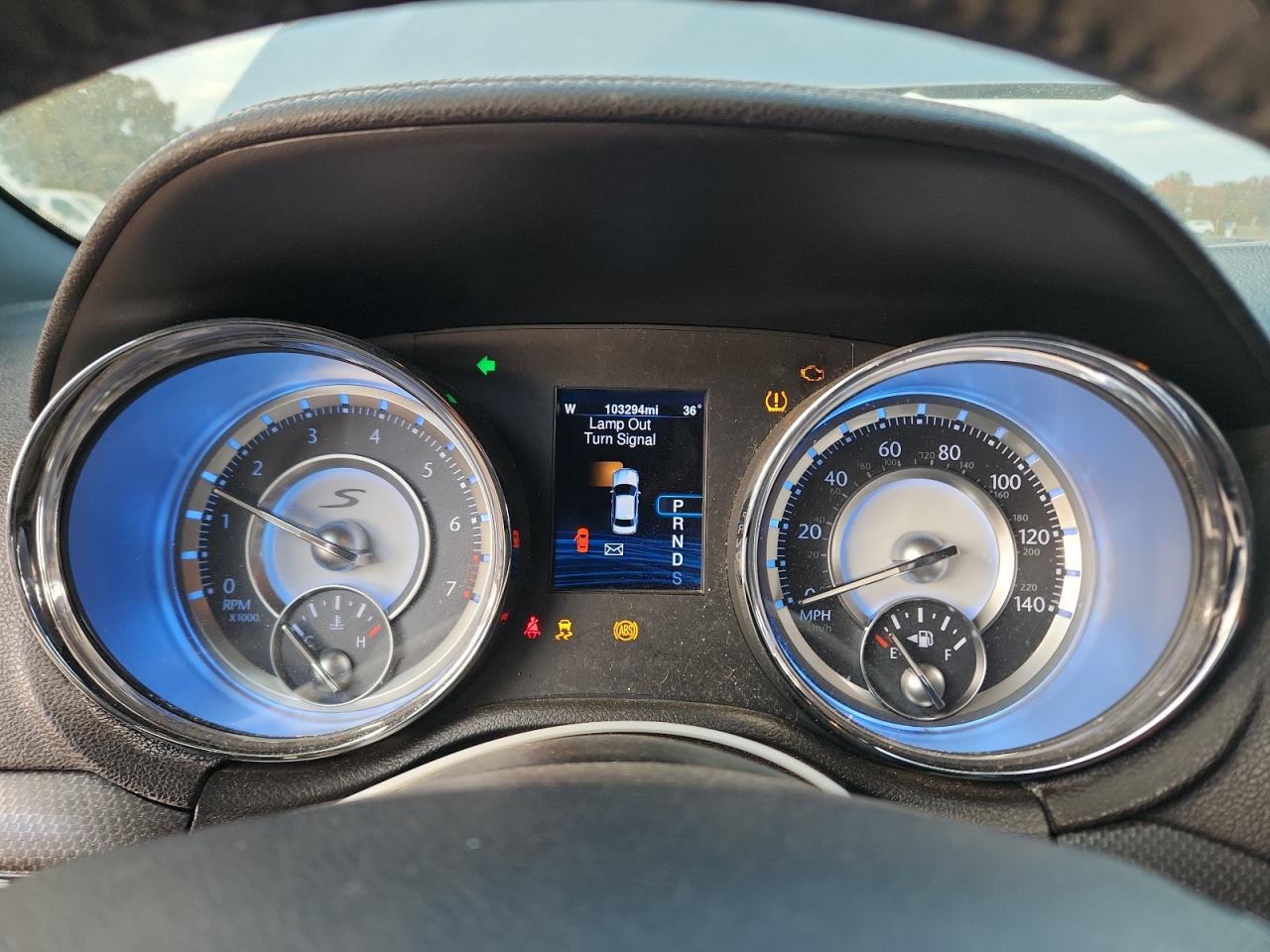 2014 Chrysler 300 S VIN: 2C3CCABG8EH330996 Lot: 92194195