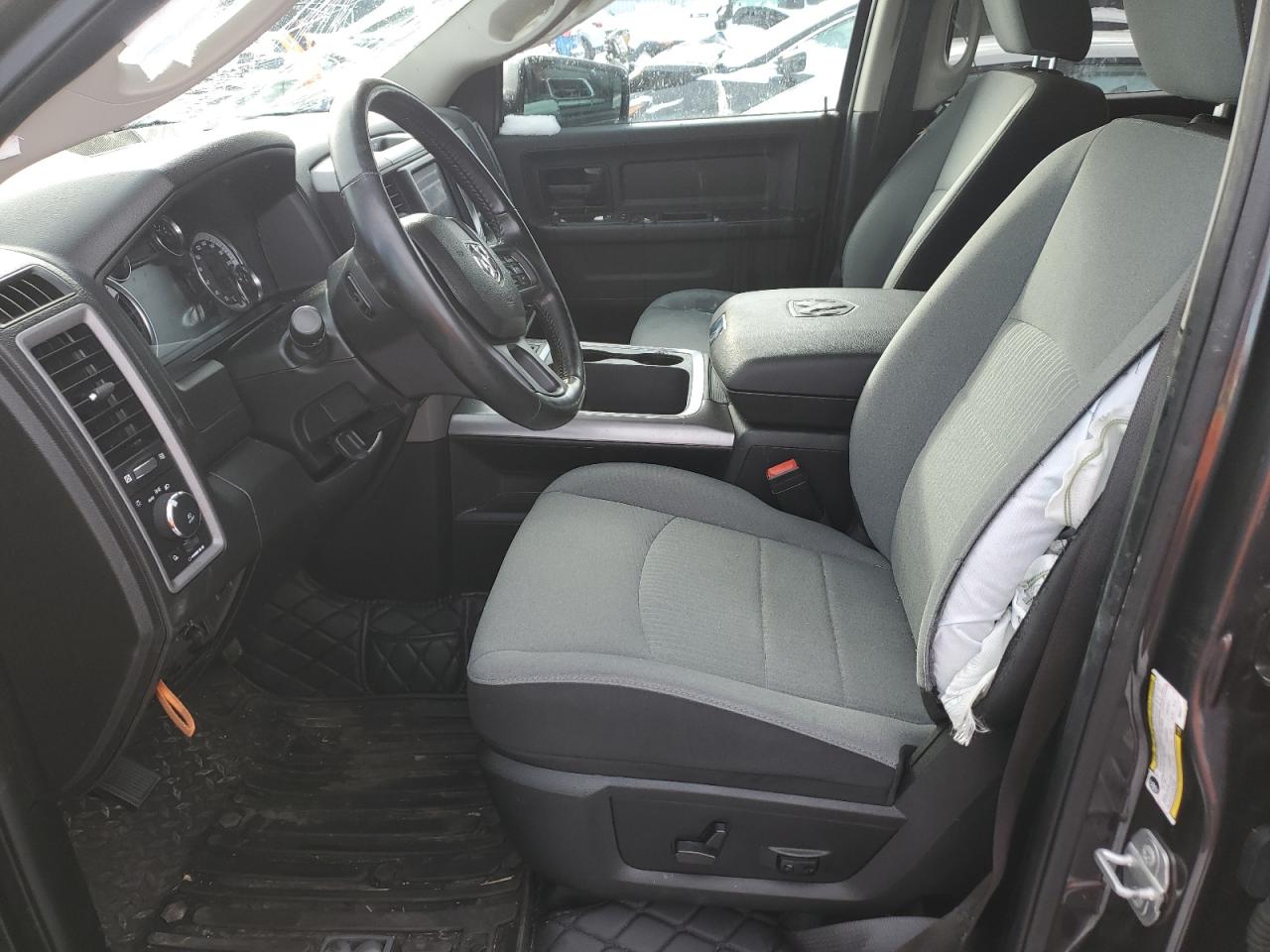 2021 Ram 1500 Classic Tradesman VIN: 3C6RR7KT8MG614784 Lot: 92439835