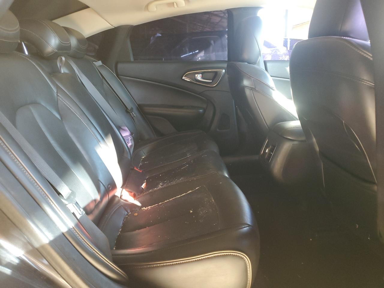 2015 Chrysler 200 C VIN: 1C3CCCCG3FN531532 Lot: 91655065