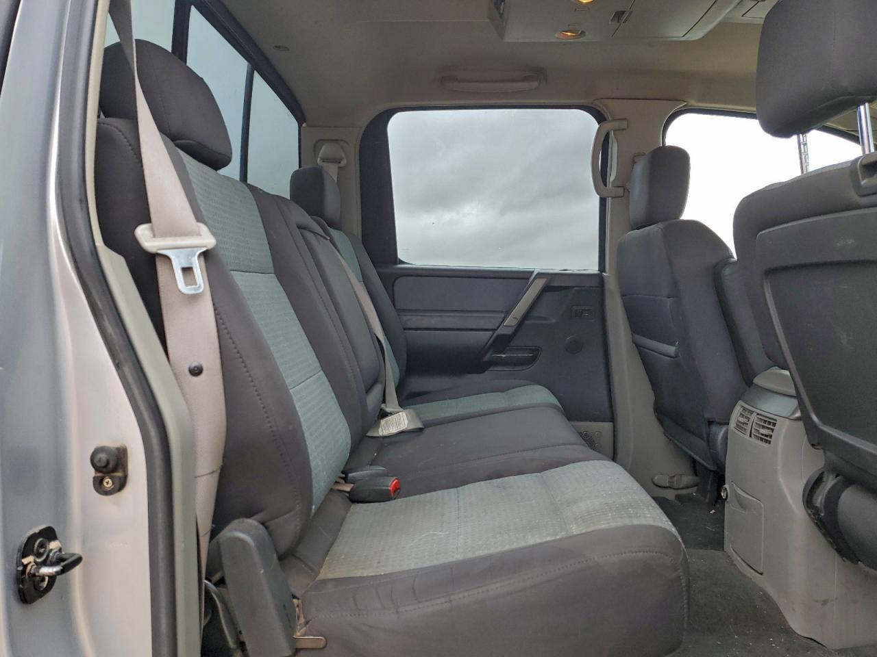 2004 Nissan Titan Xe VIN: 1N6AA07B34N565308 Lot: 93671435