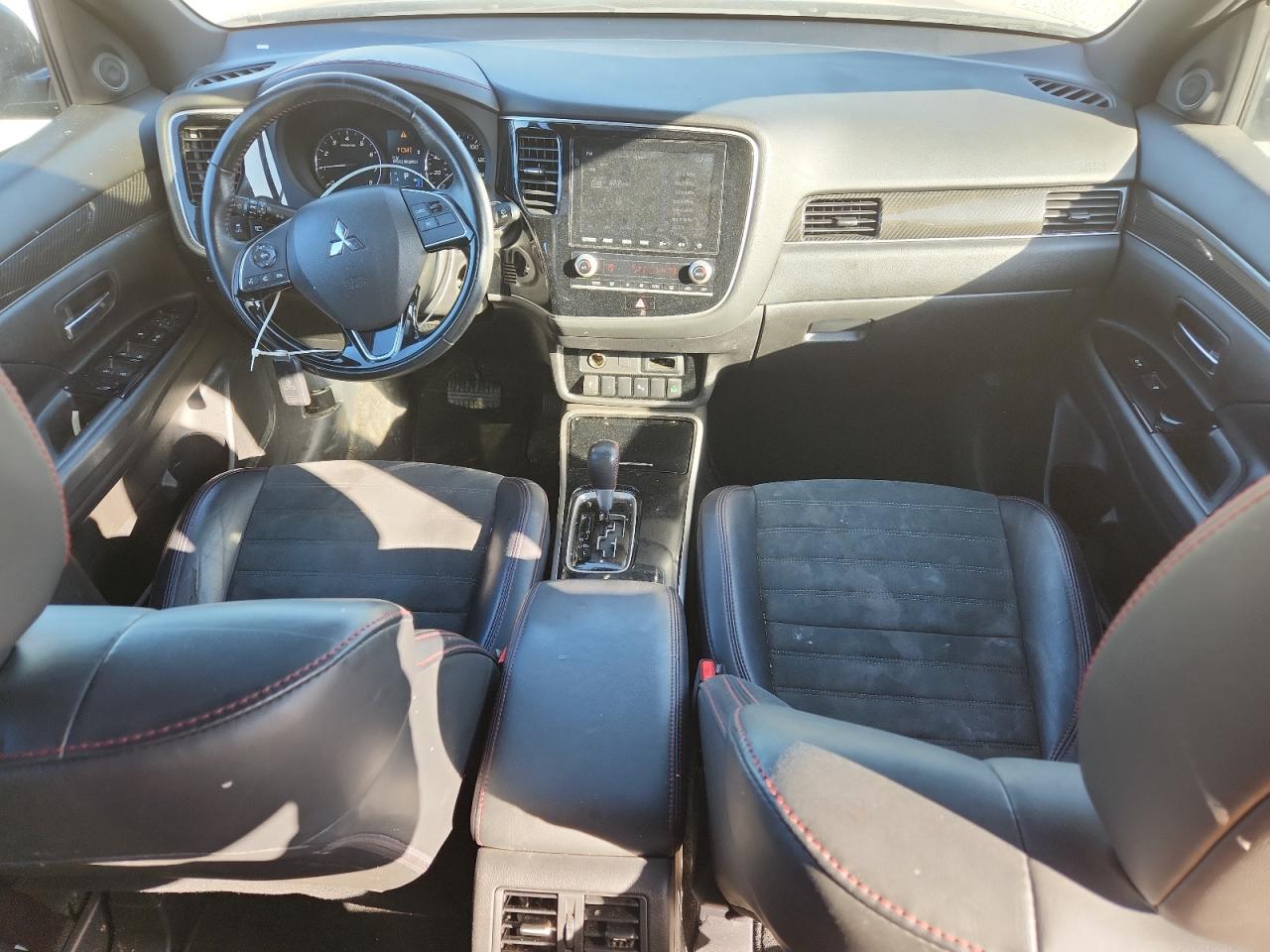 2020 Mitsubishi Outlander Se VIN: JA4AD3A31LZ016155 Lot: 92998405