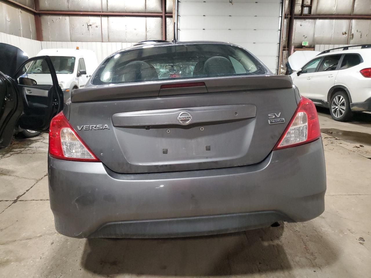 2018 Nissan Versa S VIN: 3N1CN7AP5JL824294 Lot: 93558745