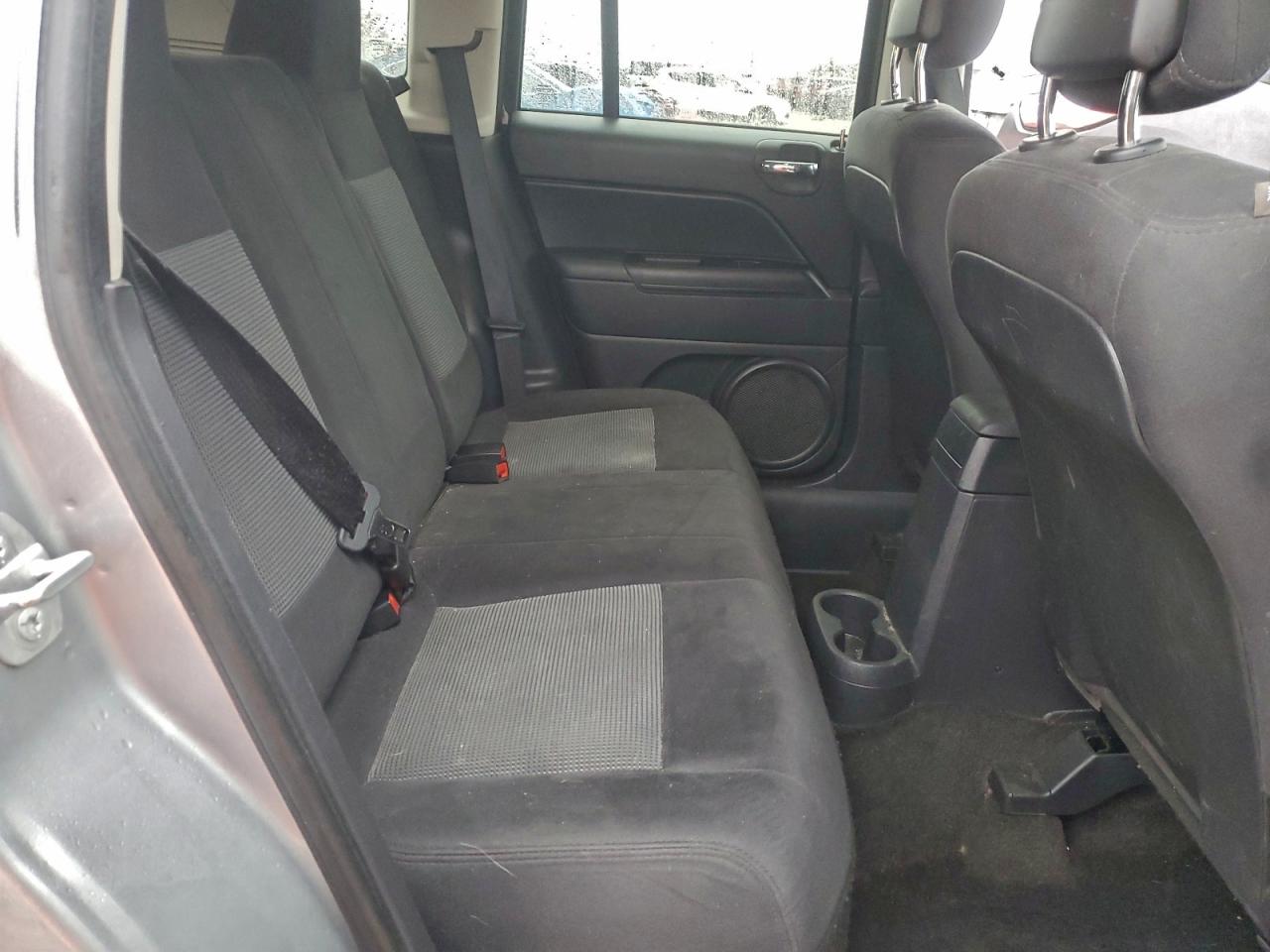 2015 Jeep Compass Sport VIN: 1C4NJDBB4FD177242 Lot: 94038295