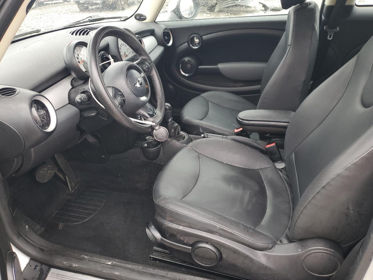 2011 Mini Cooper VIN: WMWSU3C58BT091149 Lot: 93747425