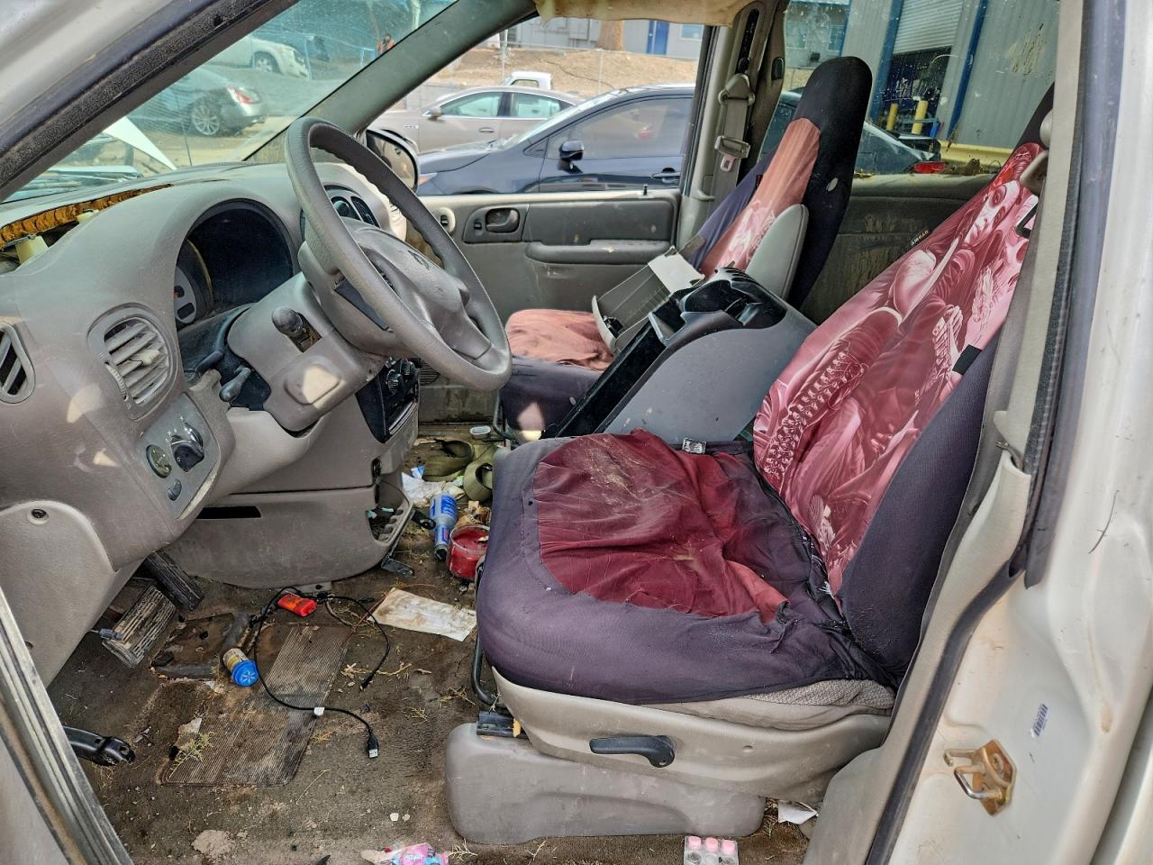 2002 Dodge Caravan Se VIN: 1B4GP253X2B695326 Lot: 91718455