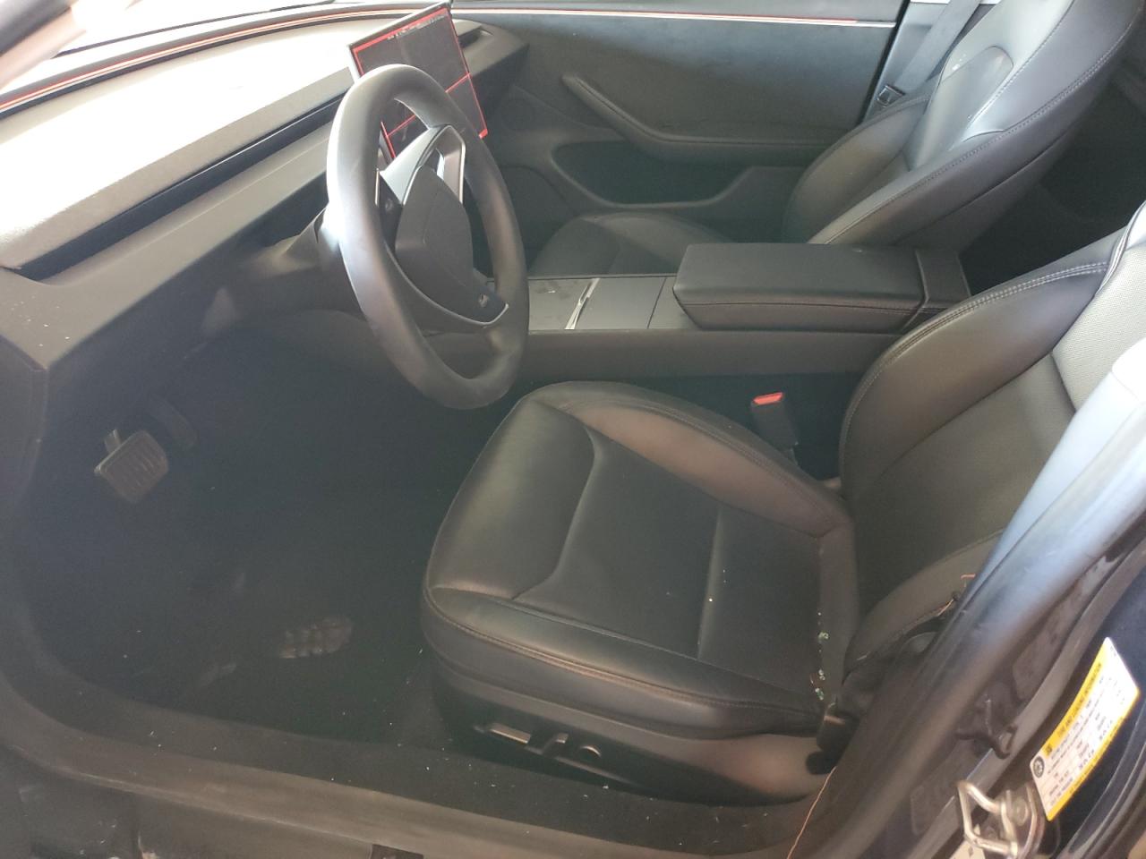 2025 Tesla Model 3 VIN: 5YJ3E1EB0SF902280 Lot: 92741225