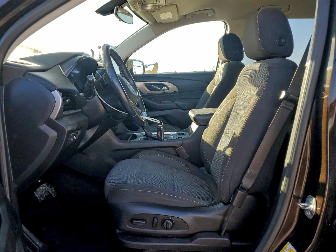 2018 Chevrolet Traverse Lt VIN: 1GNERGKW8JJ138779 Lot: 94291525