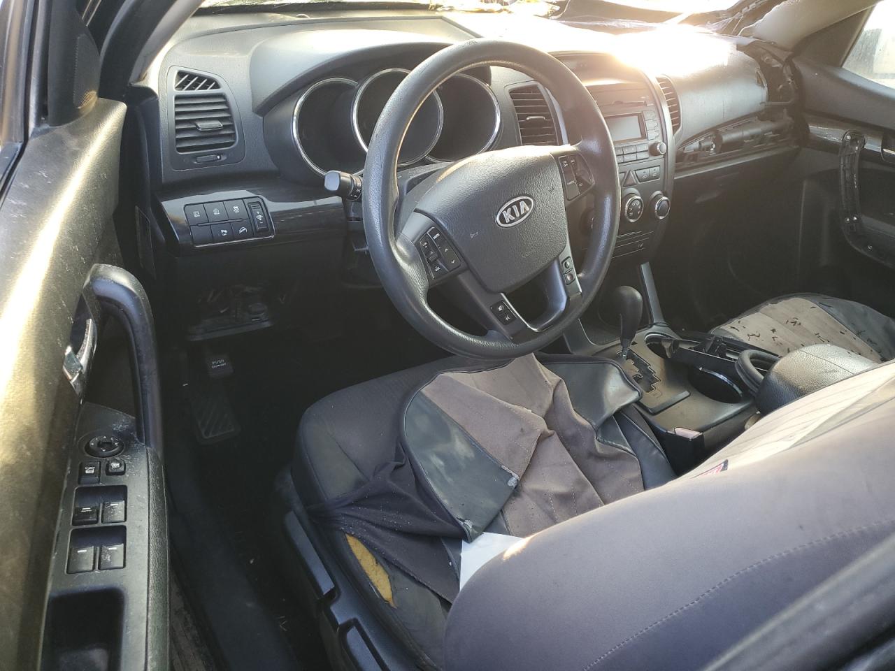 2011 Kia Sorento Base VIN: 5XYKT4A19BG100898 Lot: 93645655