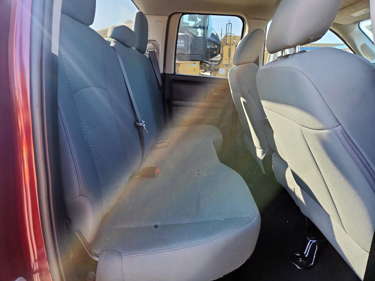 2019 Ram 1500 Classic Tradesman VIN: 1C6RR6FG6KS555635 Lot: 92038265