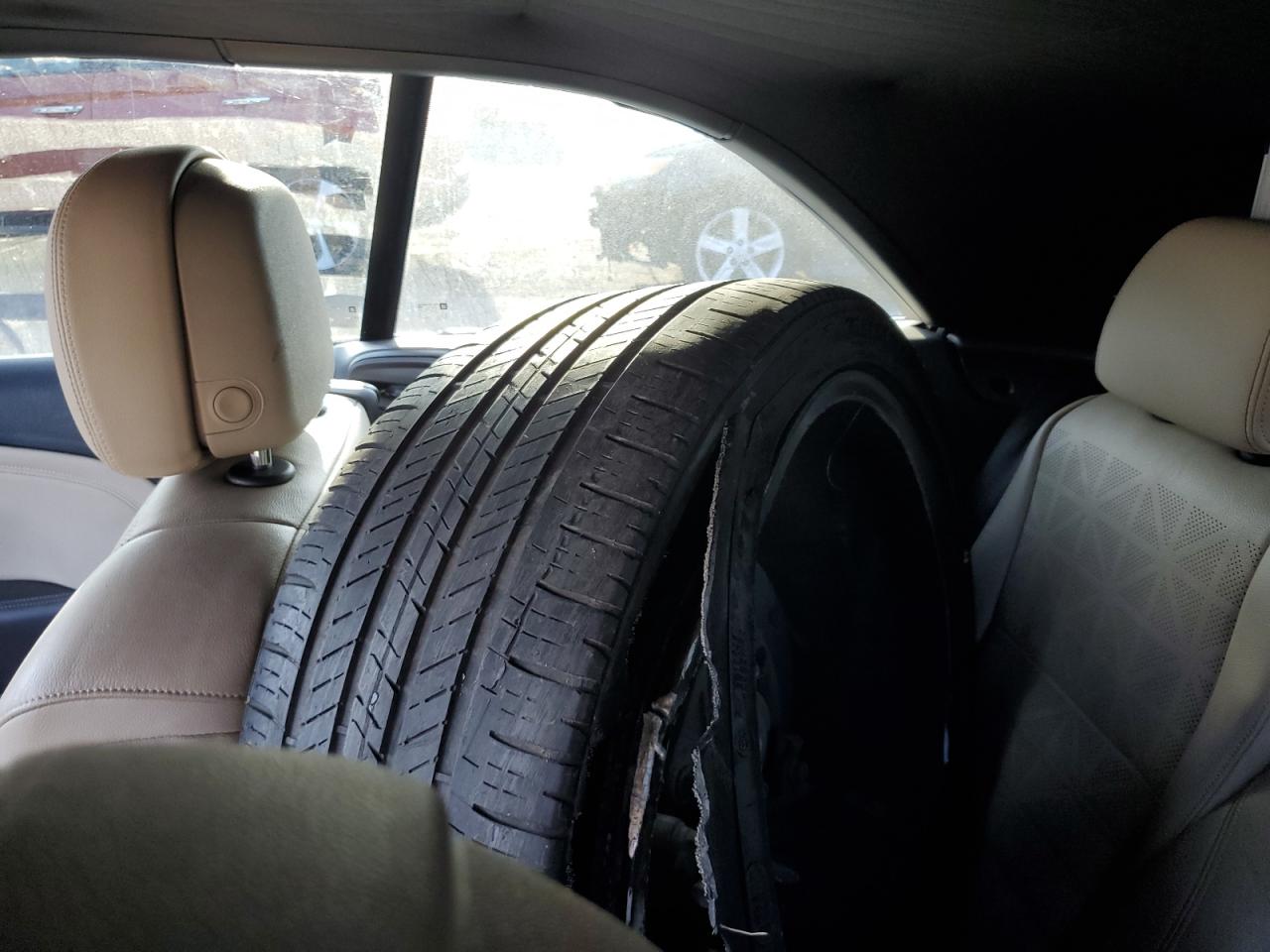 2016 Buick Cascada Premium VIN: W04WT3N55GG033238 Lot: 93355645