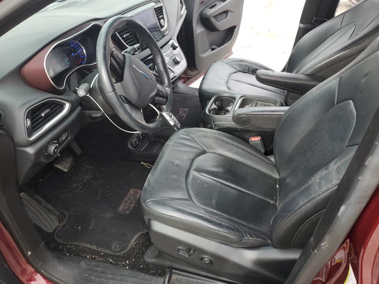 2020 Chrysler Pacifica Hybrid Touring L VIN: 2C4RC1L75LR173553 Lot: 92042305