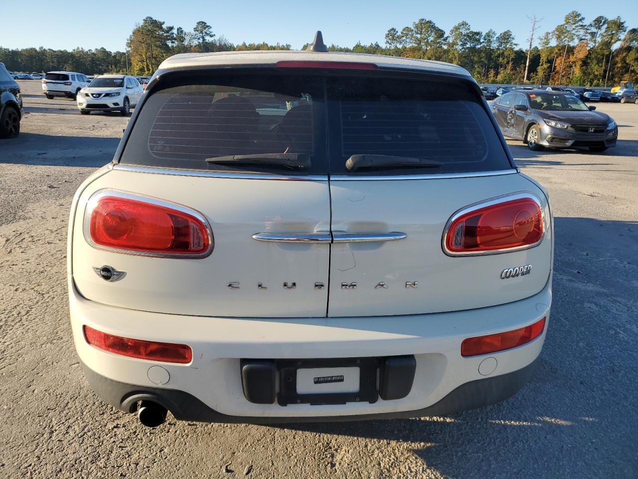 2016 Mini Cooper Clubman VIN: WMWLN5C55G2E31144 Lot: 91775055