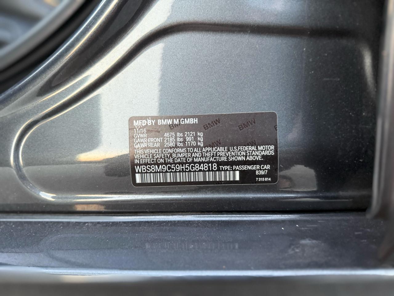 Фото: WBS8M9C59H5G84818