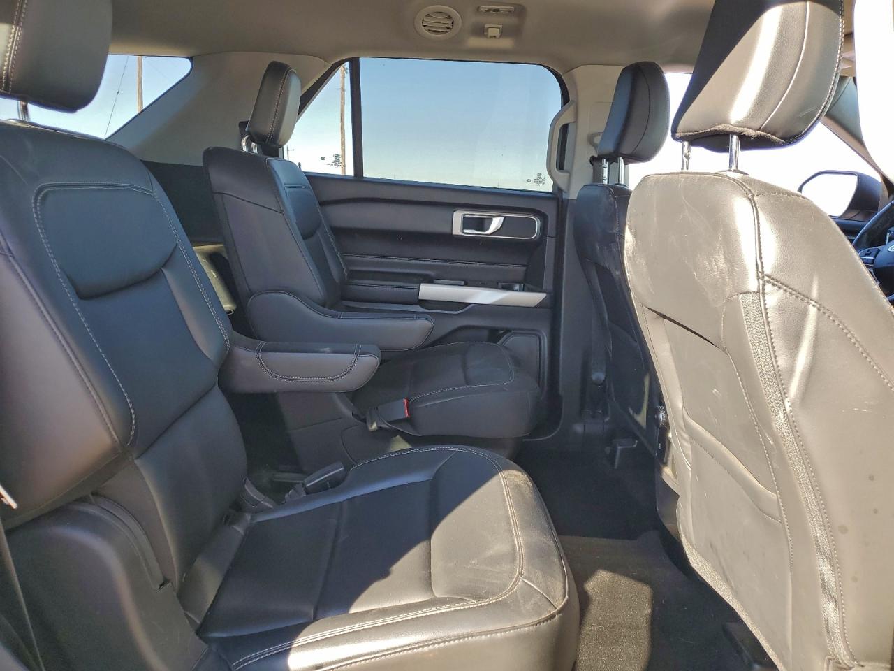 2021 Ford Explorer Xlt VIN: 1FMSK7DH5MGB28464 Lot: 94503165