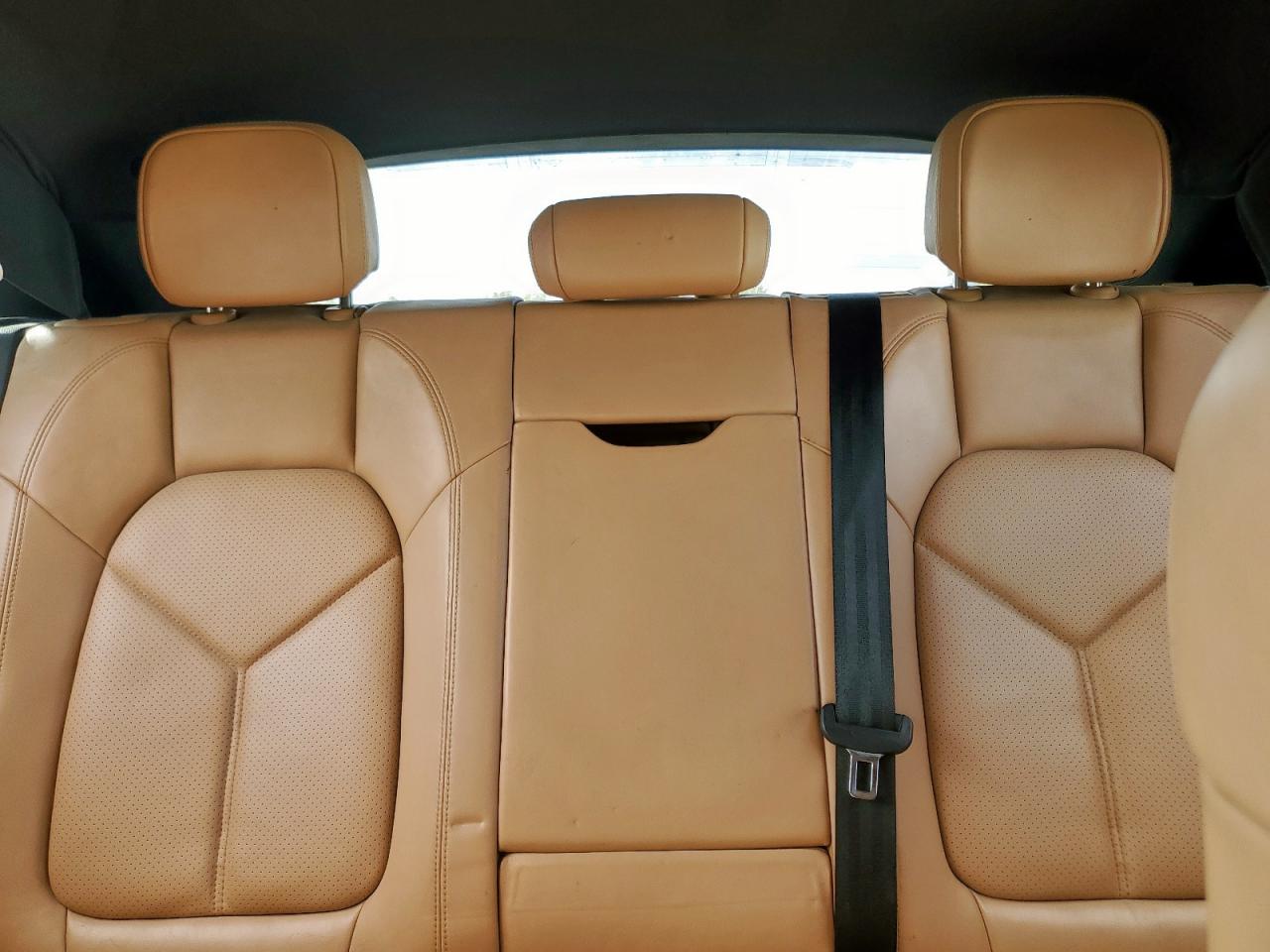 2018 Porsche Macan S VIN: WP1AB2A54JLB35808 Lot: 93872045