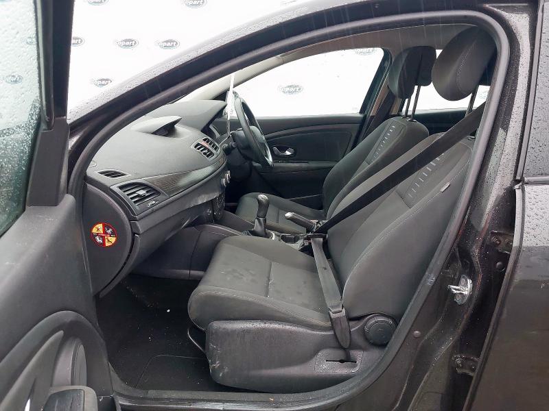 2009 RENAULT MEGANE 1.6 16V EXPRESSION 5DR