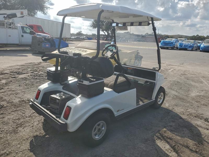2007 CLUB GOLF CART  