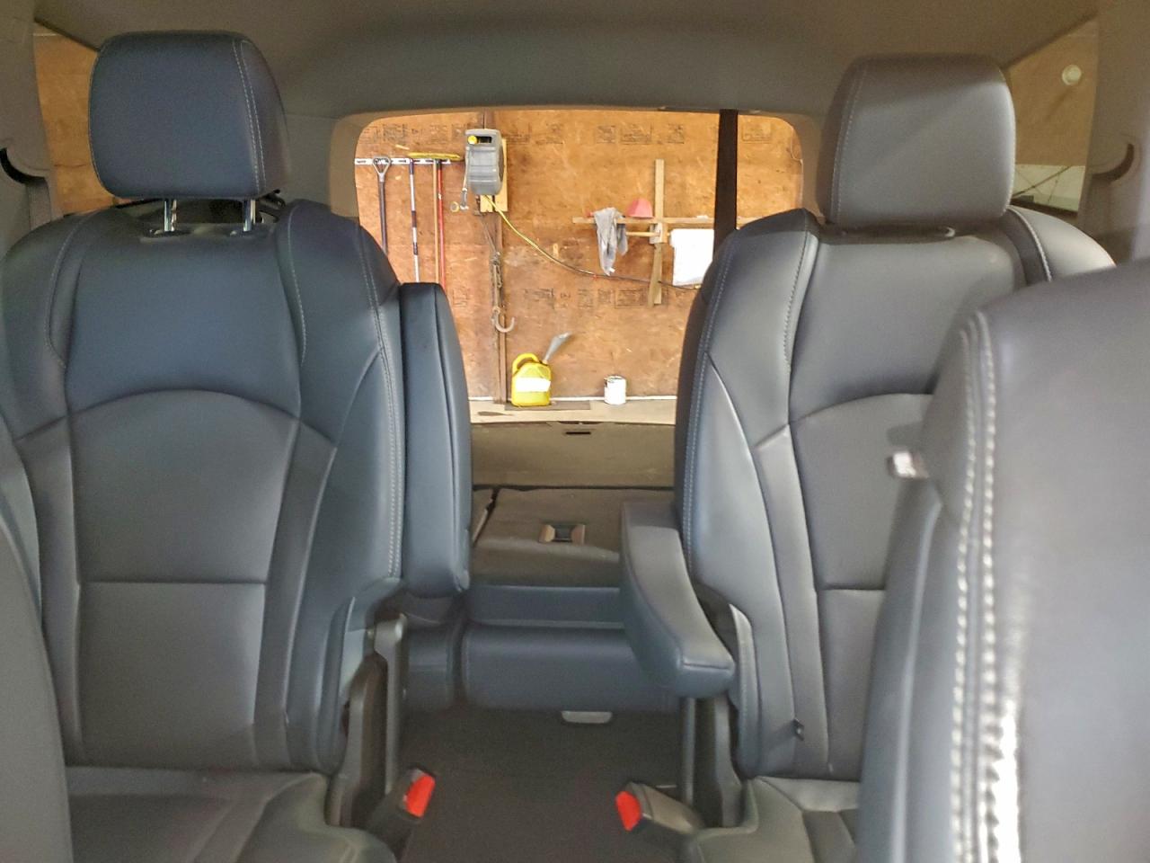 2019 Buick Enclave Essence VIN: 5GAEVAKW2KJ136157 Lot: 93835575