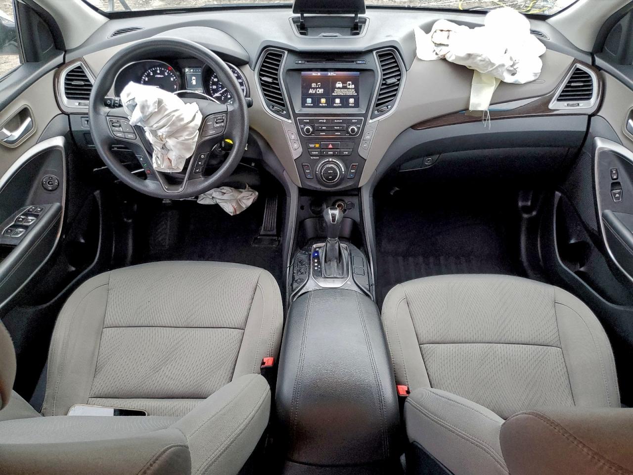 2017 Hyundai Santa Fe Sport VIN: 5NMZUDLB4HH045681 Lot: 94357005