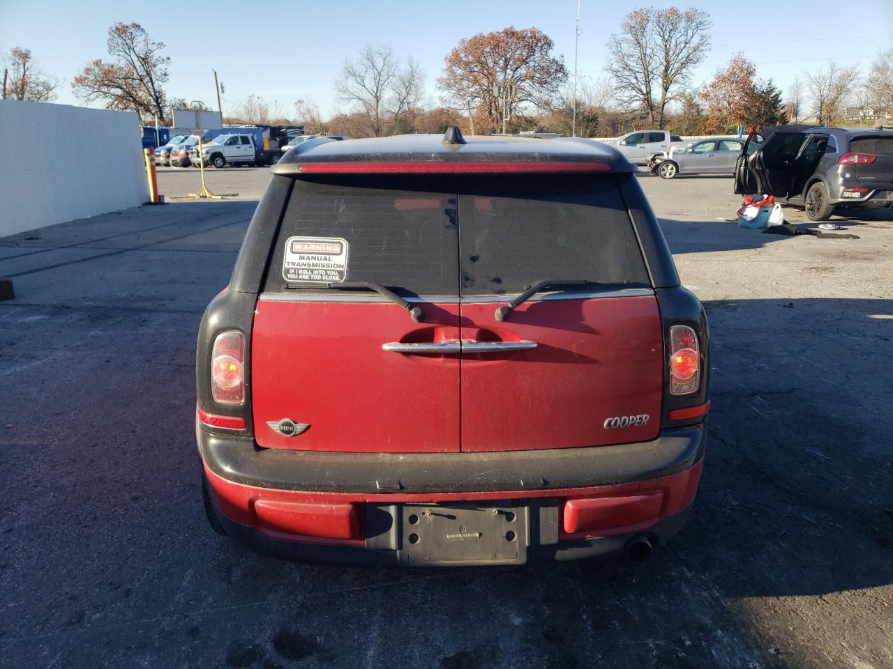 2011 Mini Cooper Clubman VIN: WMWZF3C59BTX82330 Lot: 92628375