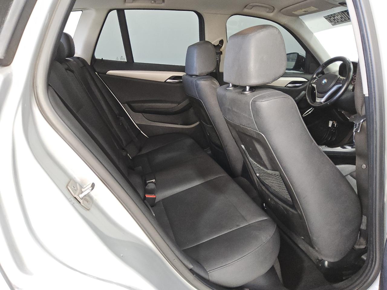 Фото: WBAVM1C56FV498320