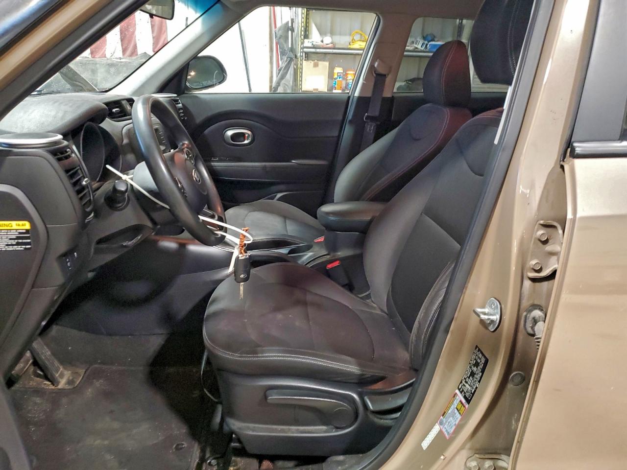 2015 Kia Soul VIN: KNDJN2A24F7227516 Lot: 93689375