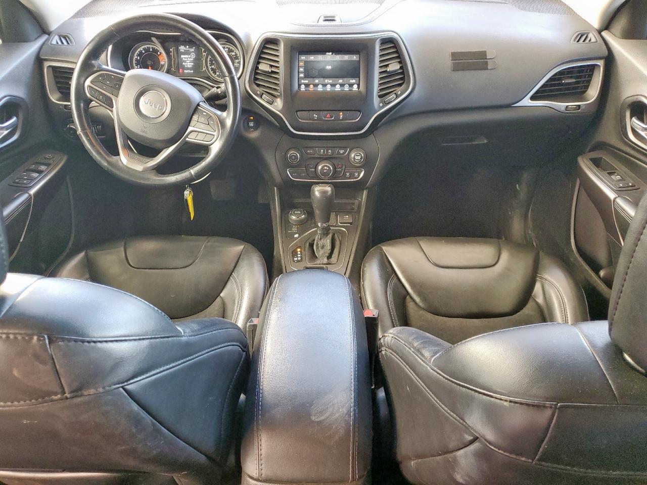 2021 Jeep Cherokee Latitude Plus VIN: 1C4PJMLB3MD105663 Lot: 92101365