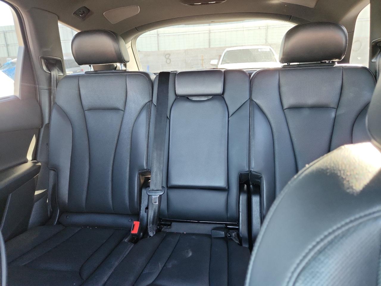 2019 Audi Q7 Premium Plus VIN: WA1LAAF78KD013508 Lot: 90898945