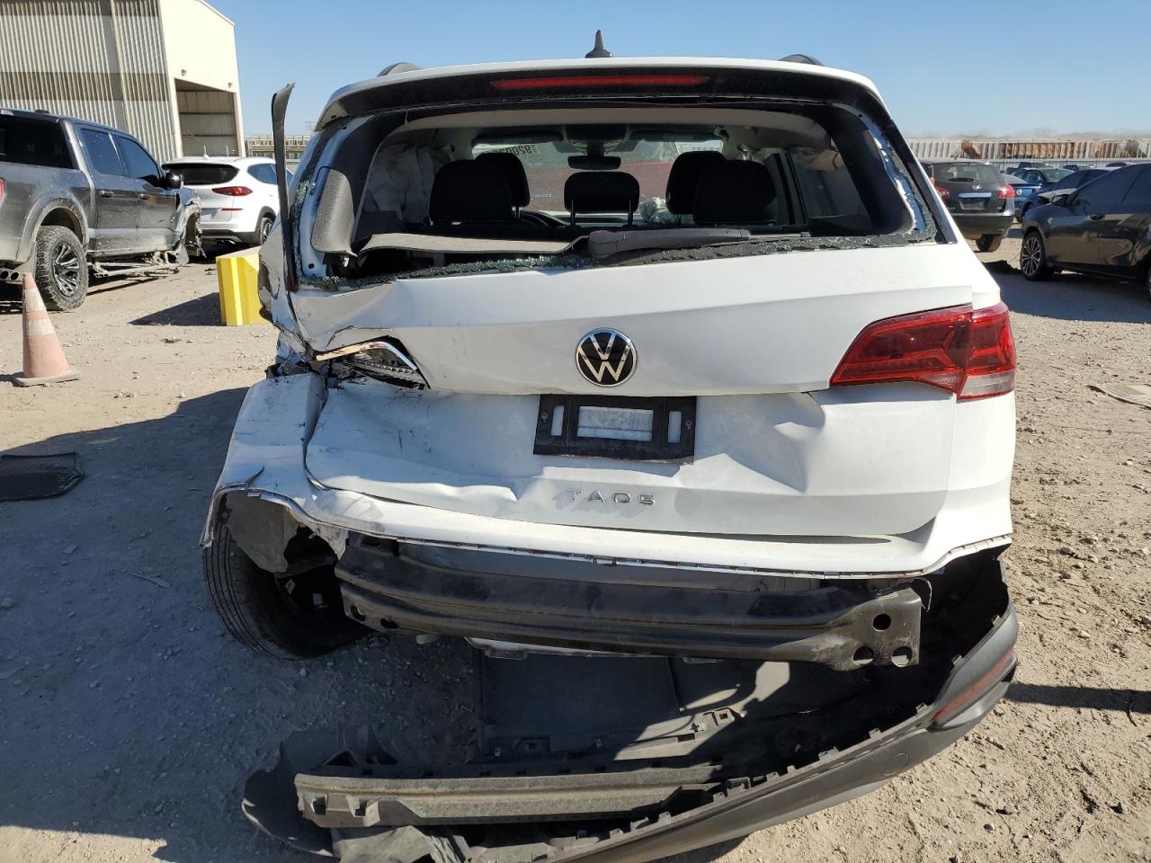 2024 Volkswagen Taos S VIN: 3VV5X7B23RM005892 Lot: 92003515