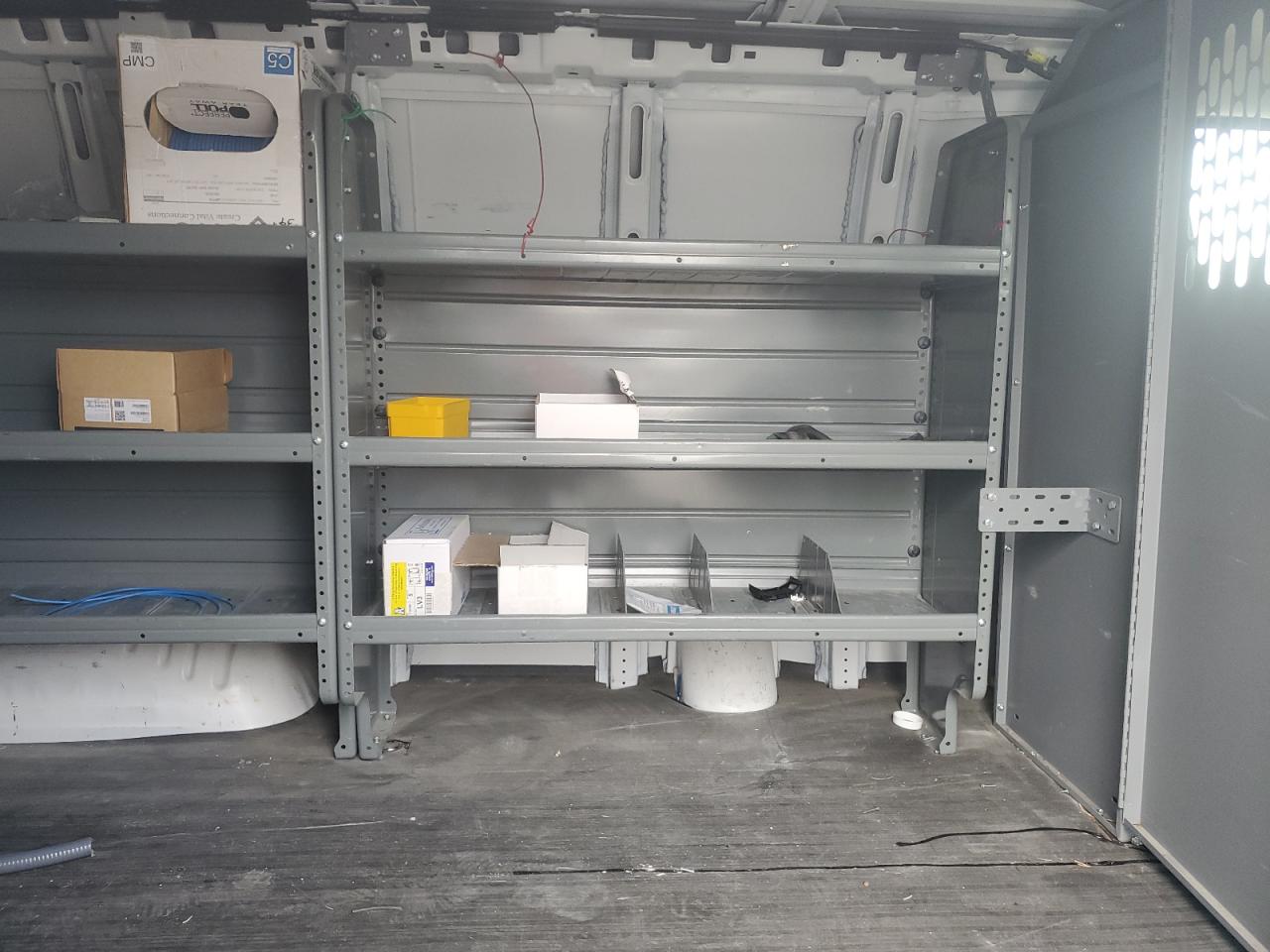 2018 Chevrolet Express G2500 VIN: 1GCWGAFP7J1345540 Lot: 92583885