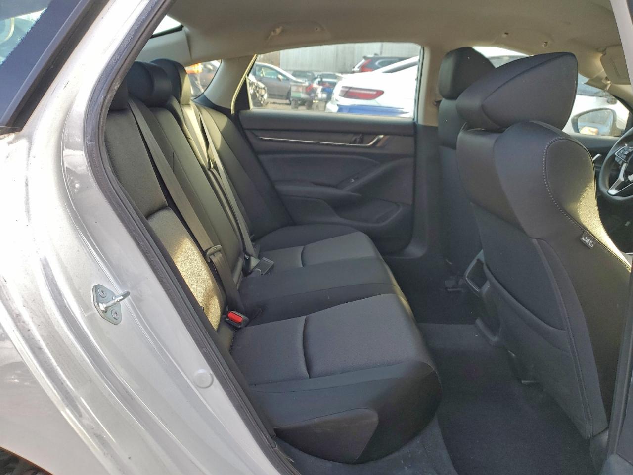 2022 Honda Accord Lx VIN: 1HGCV1F17NA038588 Lot: 94071975