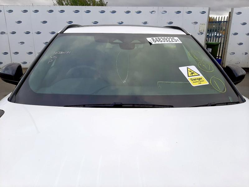 2025 LAND ROVER RANGE ROVER VELAR 2.0 P400E DYNAMIC SE 5DR AUTO