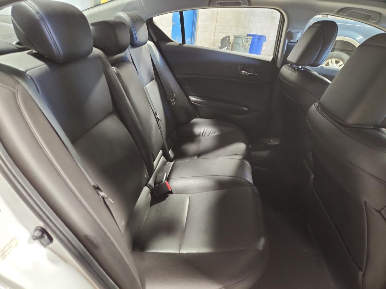 2016 Acura Ilx Premium VIN: 19UDE2F73GA019151 Lot: 92838685